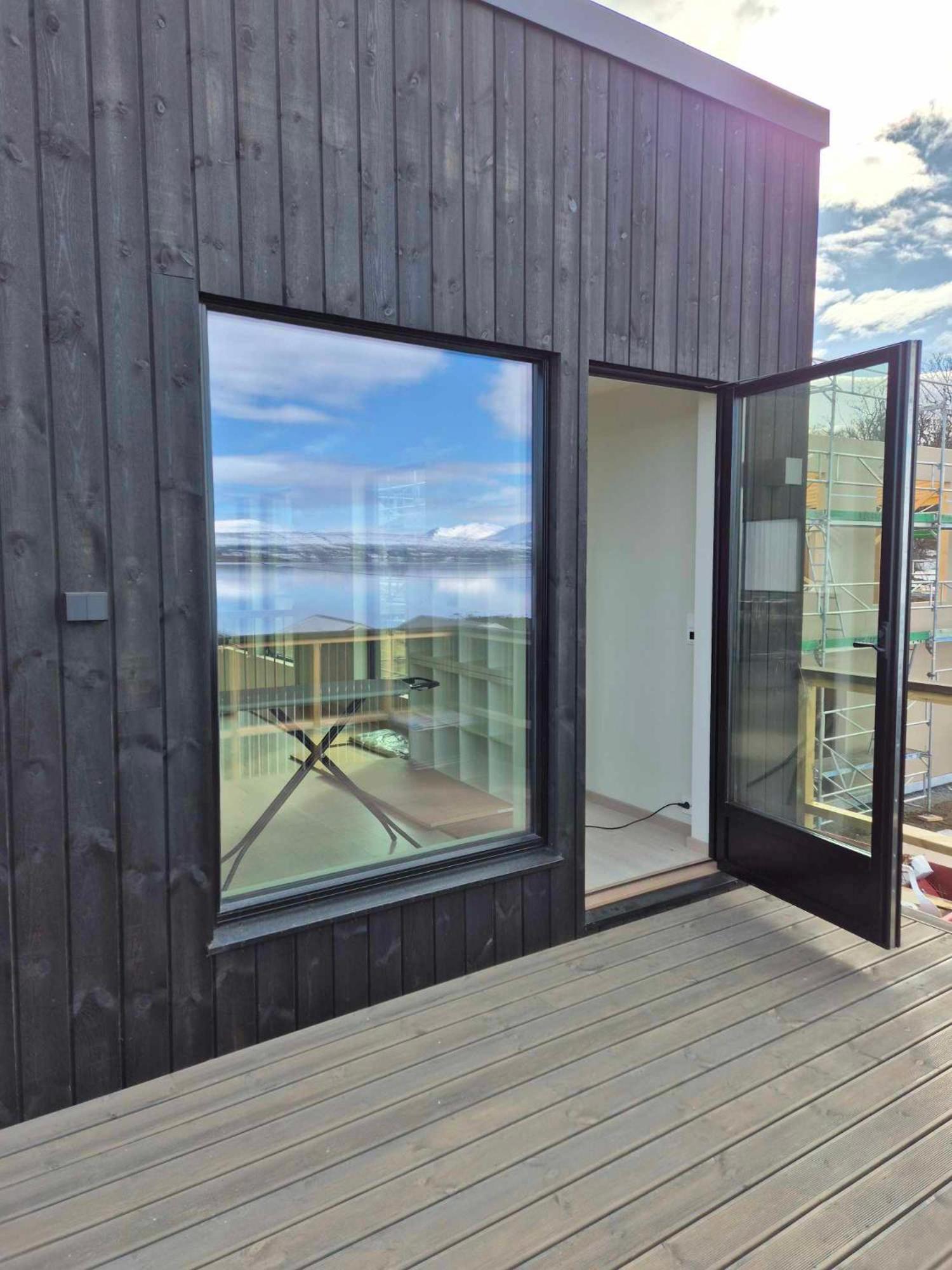 Yggdrasil Sea View Tromso
